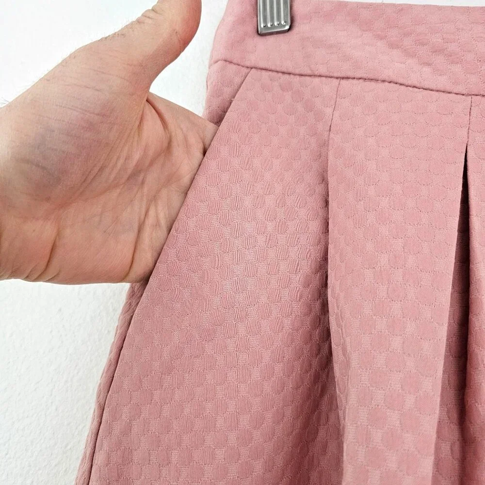 ELLE Sz 10 Y2K Pink Textured Pleated Skater Skirt Zipper Closure Lined Preppy